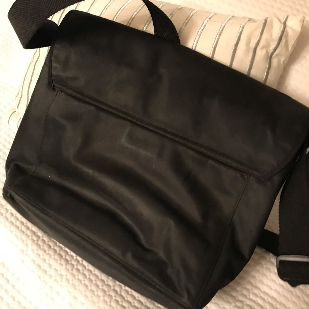 Kate Spade Messenger/Diaper Bag